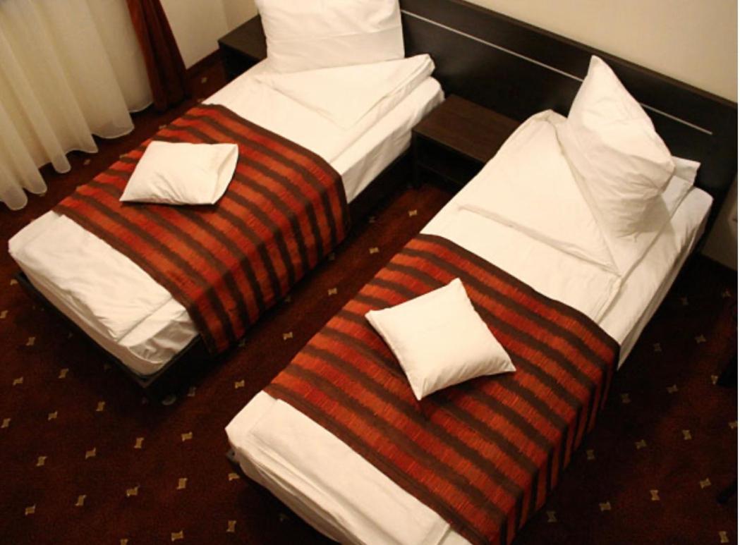 Hotel Roberts سيبيو المظهر الخارجي الصورة