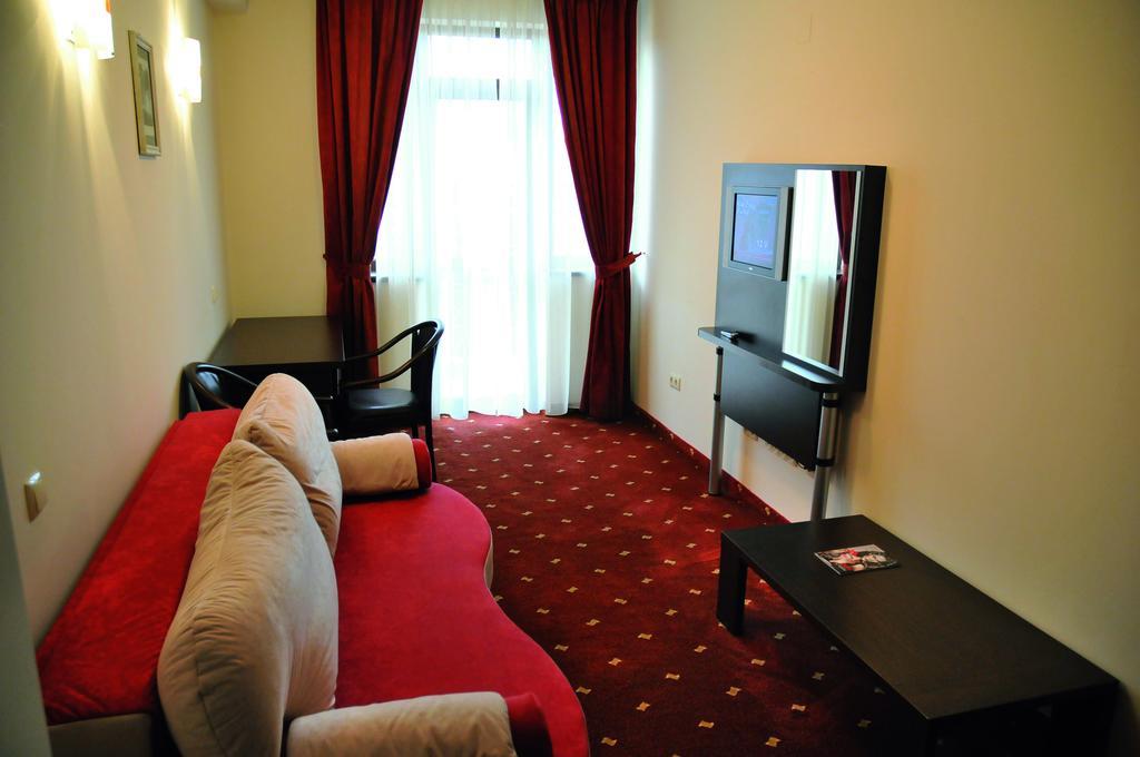 Hotel Roberts سيبيو الغرفة الصورة