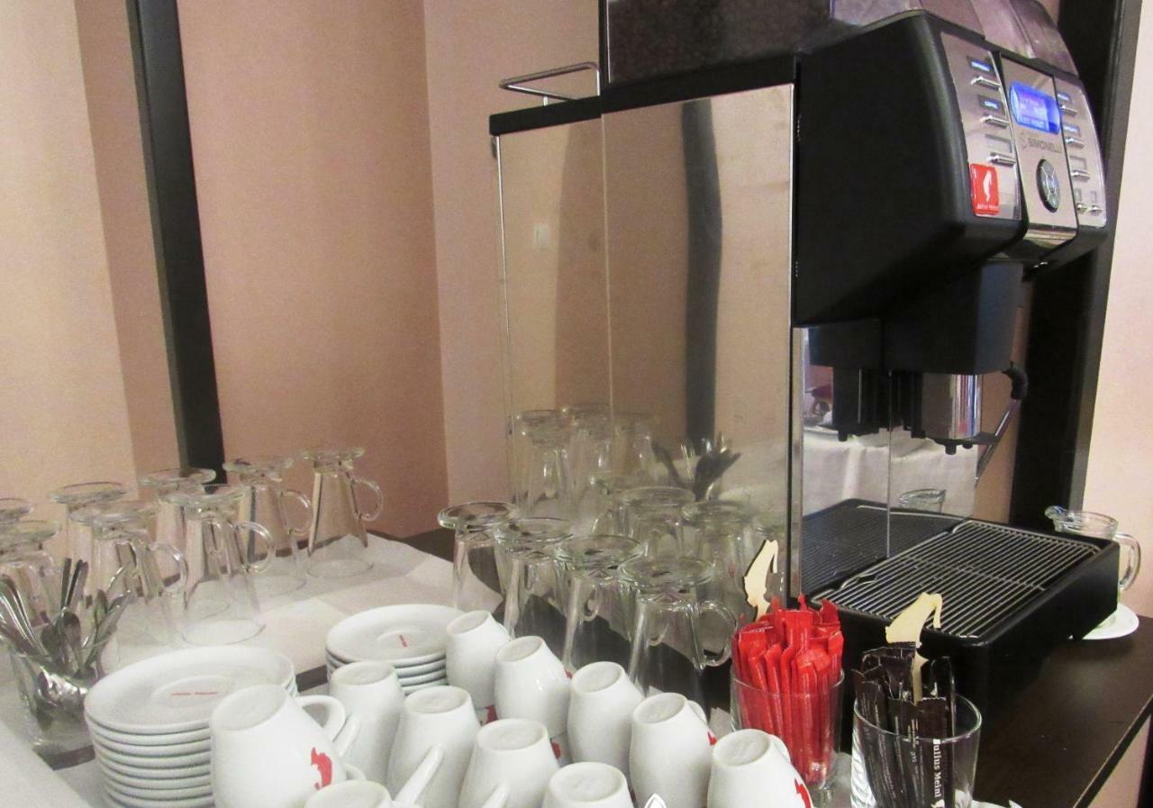 Hotel Roberts سيبيو المظهر الخارجي الصورة